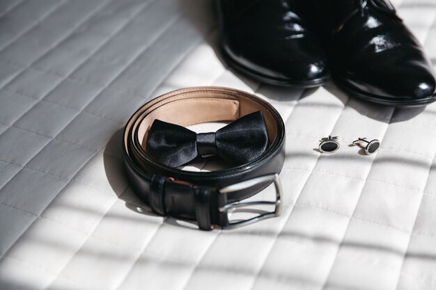 Podstawy elegancji: Kluczowe elementy męskiej garderoby