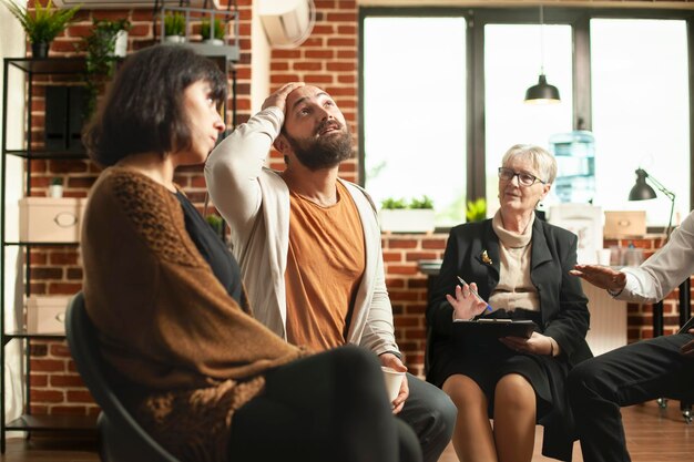 Jak psychoterapia może pomóc w radzeniu sobie z codziennym stresem?